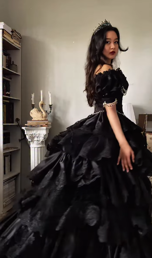 Black Ball Gown Puff Pearl Layered Lace Satin 16th Birthday Dress Quinceanera Dress DP4437