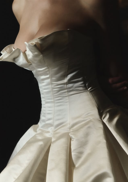 Unique Ball Gown Strapless Pleated Ivory Satin Long Train Wedding Dress DP5825