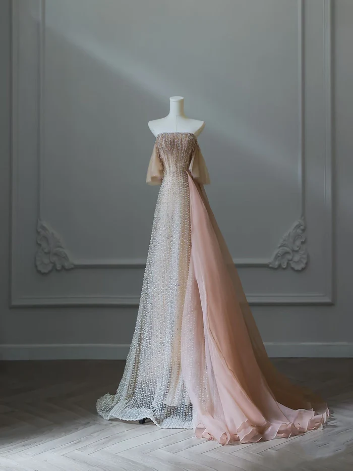 Exquisite A Line Strapless Pearl Beaded Tulle Long Prom Dresses Evening Gowns Party Dress DP3045