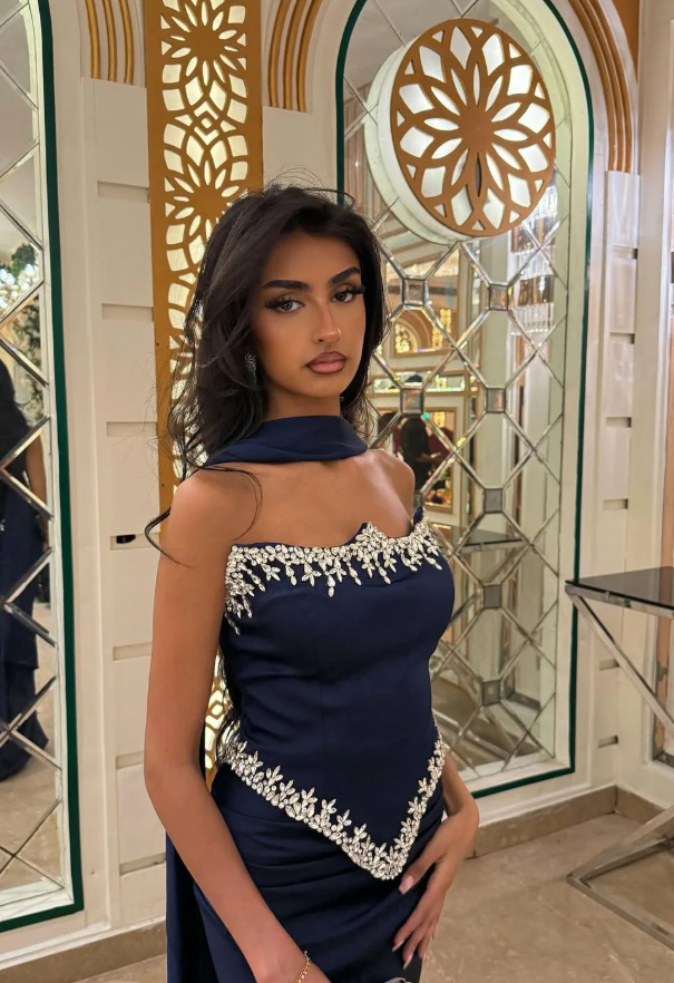 Navy Blue Sheath Strapless Exquisite Beaded Satin Prom Dress Evening Dress DP5028