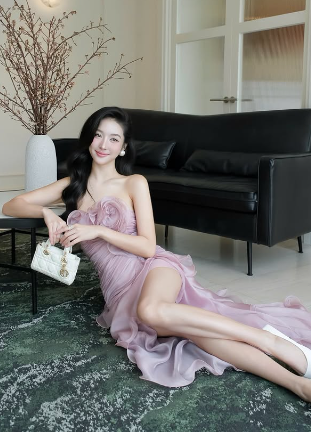 Stunning A Line Strapless Ruffle Pink Chiffon Prom Dress Evening Dress with Slit DP5916