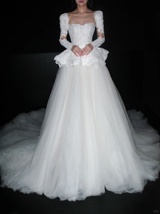 White Ball Gown Square Neck Exquisite Lace Tulle Long Wedding Dress DP8107