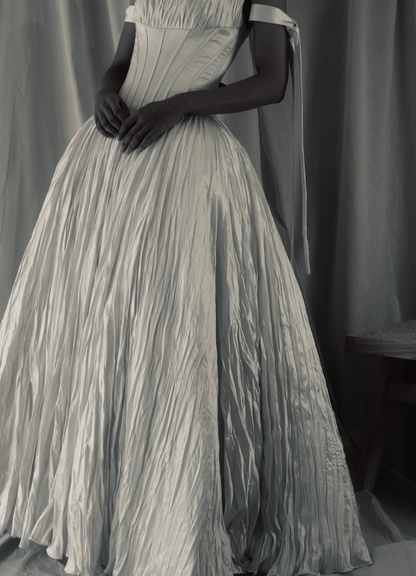 Elegant Ball Gown Strapless Corset Pleated Satin Prom Dress Wedding Dress DP4283