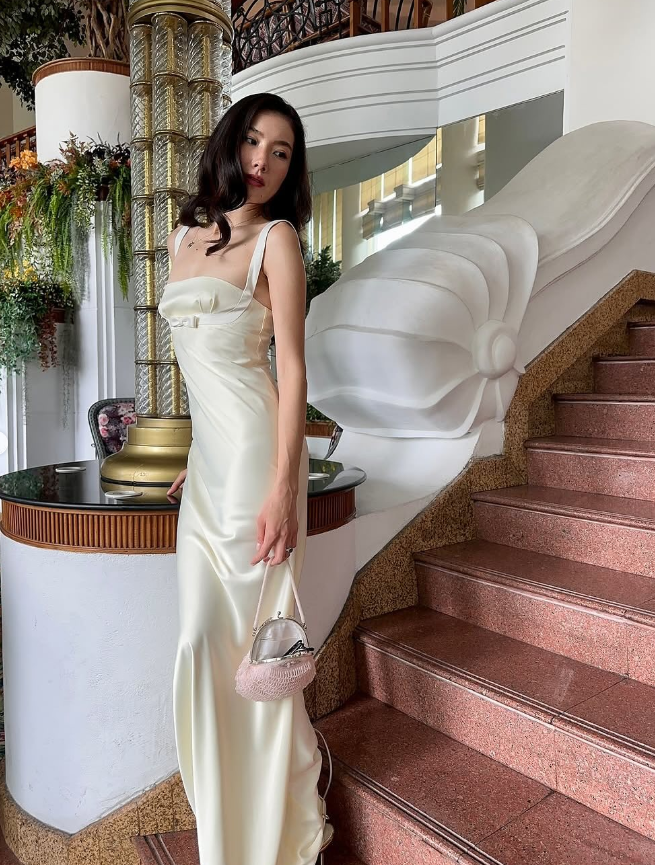 Ivory Sheath Straps Bow Satin Long Prom Dress DP4952