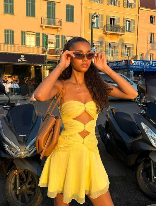 Sweety Yellow A Line Sweetheart Neck Chiffon Short Homecoming Dress Outfits DP4630