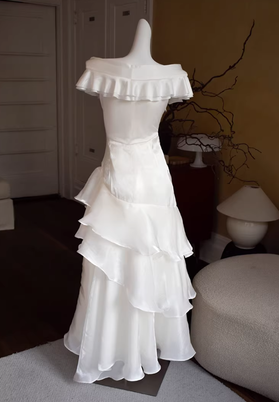 White Mermaid V Neck Layered Satin Long Prom Dress Outfits DP4702