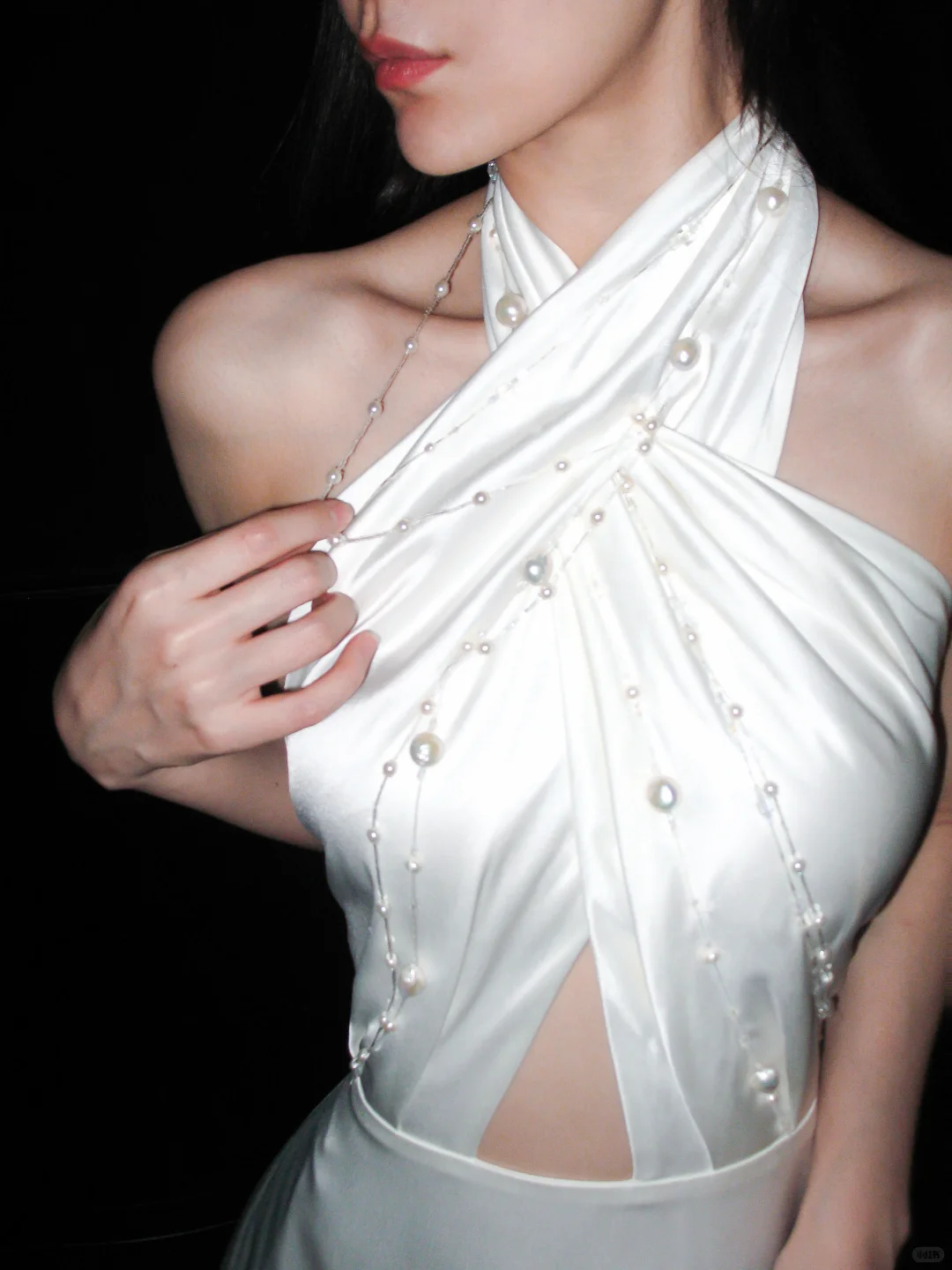 Simple High-class A Line Halter Pearl White Satin Backless Long Wedding Dress DP6376