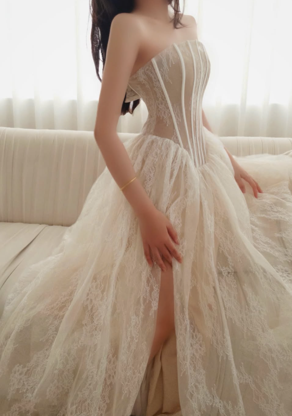 New White A Line Strapless Exquisite Lace Prom Dress Evening Dress with Slit DP7953