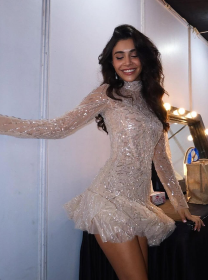 Shiny A Line Long Sleeve High Neck Sequin Tulle Short Homecoming Dress Outfits DP4753