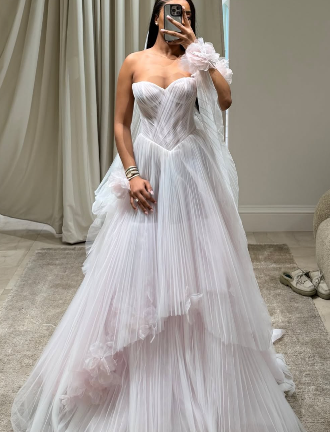 Stunning A Line Sweetheart Neck Light Pink Tulle Long Wedding Dress DP1783