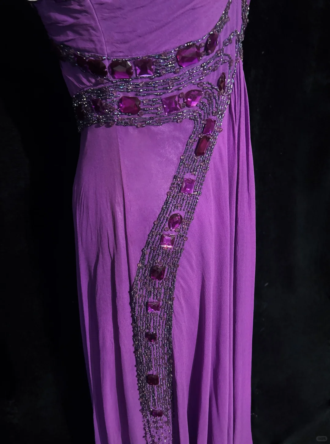 Retro A Line Halter Beaded Purple Chiffon Prom Dress Party Dress DP2772