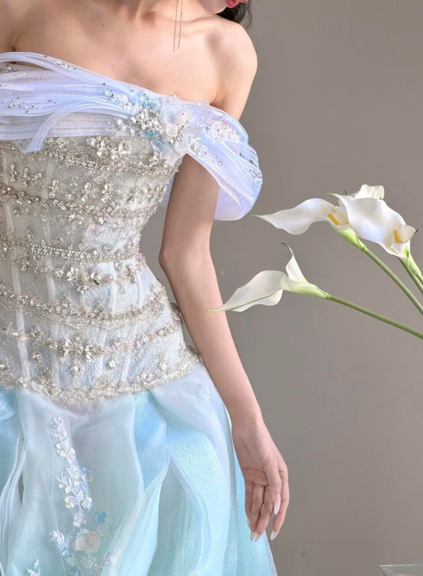 Charming Blue Ombre Ball Gown Exquisite Beaded Organza Prom Dress Quinceanera Dress DP6602