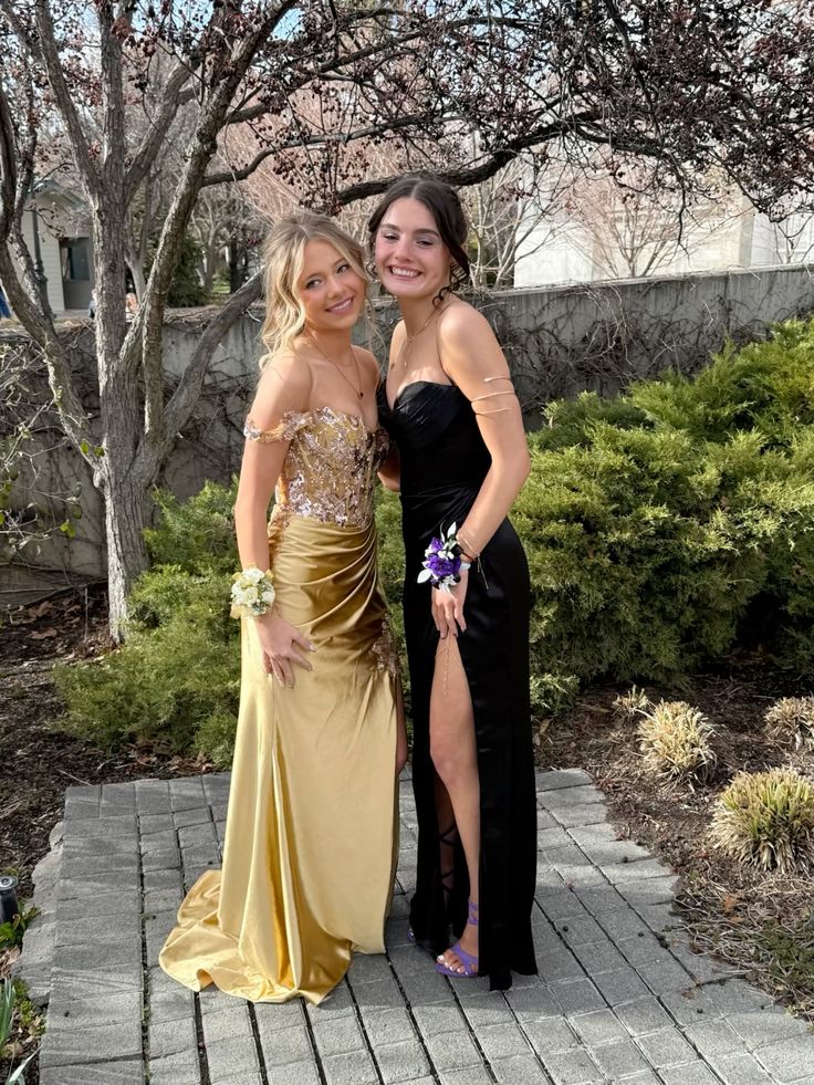 Glamorous Sheath Off the Shoulder Beaded Sequin Golden Satin Prom Dress Evening Dress DP6101