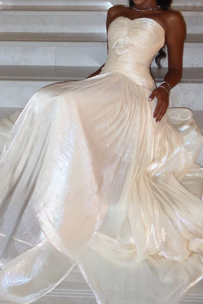 Ivory A-Line Sweetheart Neck Pleated Shimmer Gown Prom Dress DP7603