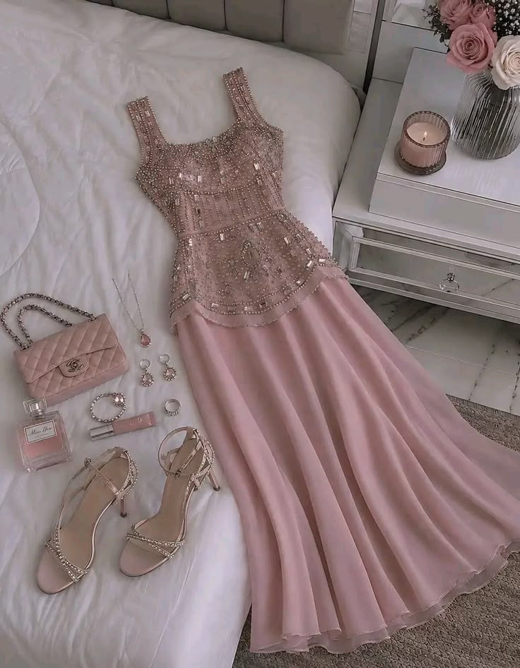Gentle Pink A Line Straps Exquisite Beaded Chiffon Prom Dress Evening Dress DP5711