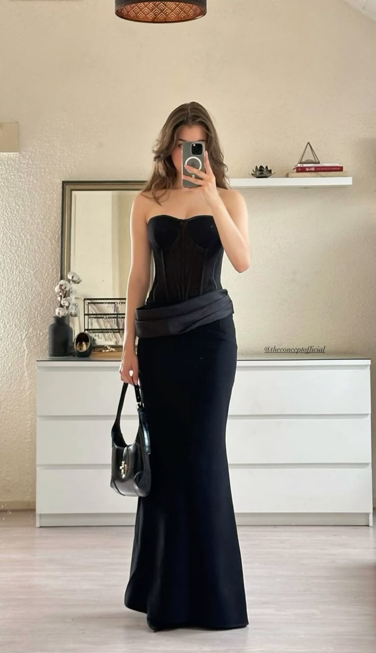 High-class Mermaid Sweetheart Neck Corset Black Satin Prom Dress Evening Dress DP6712