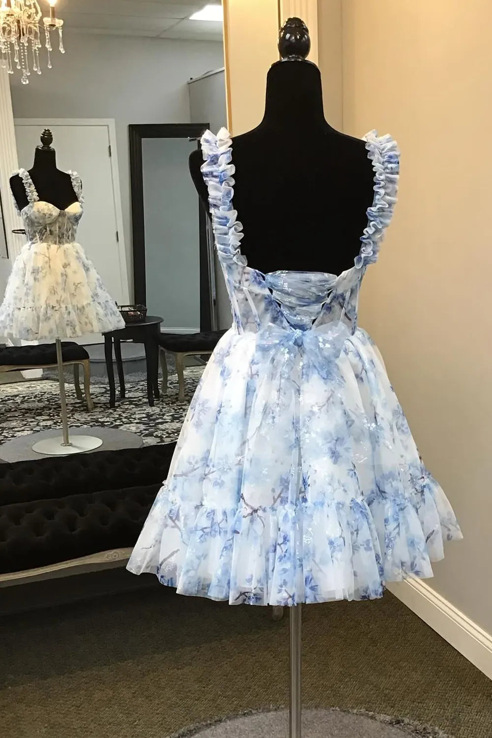 Blue Floral Printed Spaghetti Straps A-Line Short Corset Homecoming Dress DP1036