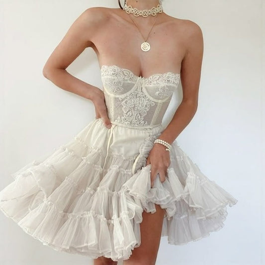 Stunning A Line Sweetheart Neck White Lace Tulle Short Prom Dress Homecoming Dress DP7104