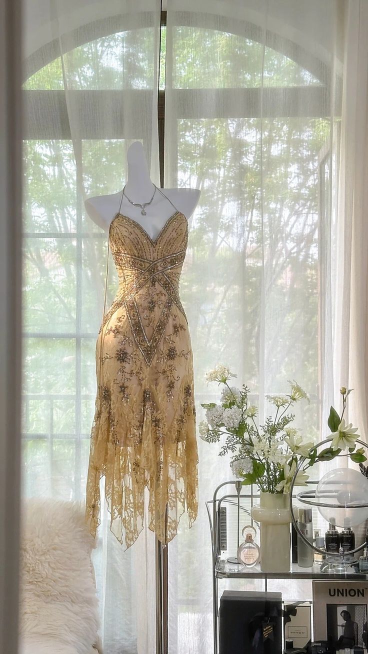Yellow Retro Luxury Exquisite Lace Beaded Irregular Prom Dress Evening Dress DP3205