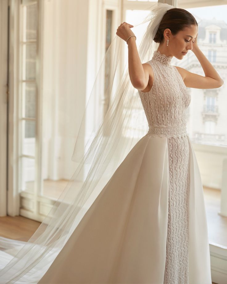 Stunning Sheath High Neck White Lace Long Prom Dress Wedding Dresses DP3663