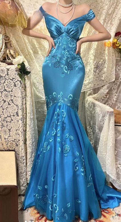 Vintage Lake Blue Mermaid V Neck Beaded Satin Prom Dress Wedding Guest Dress DP4934
