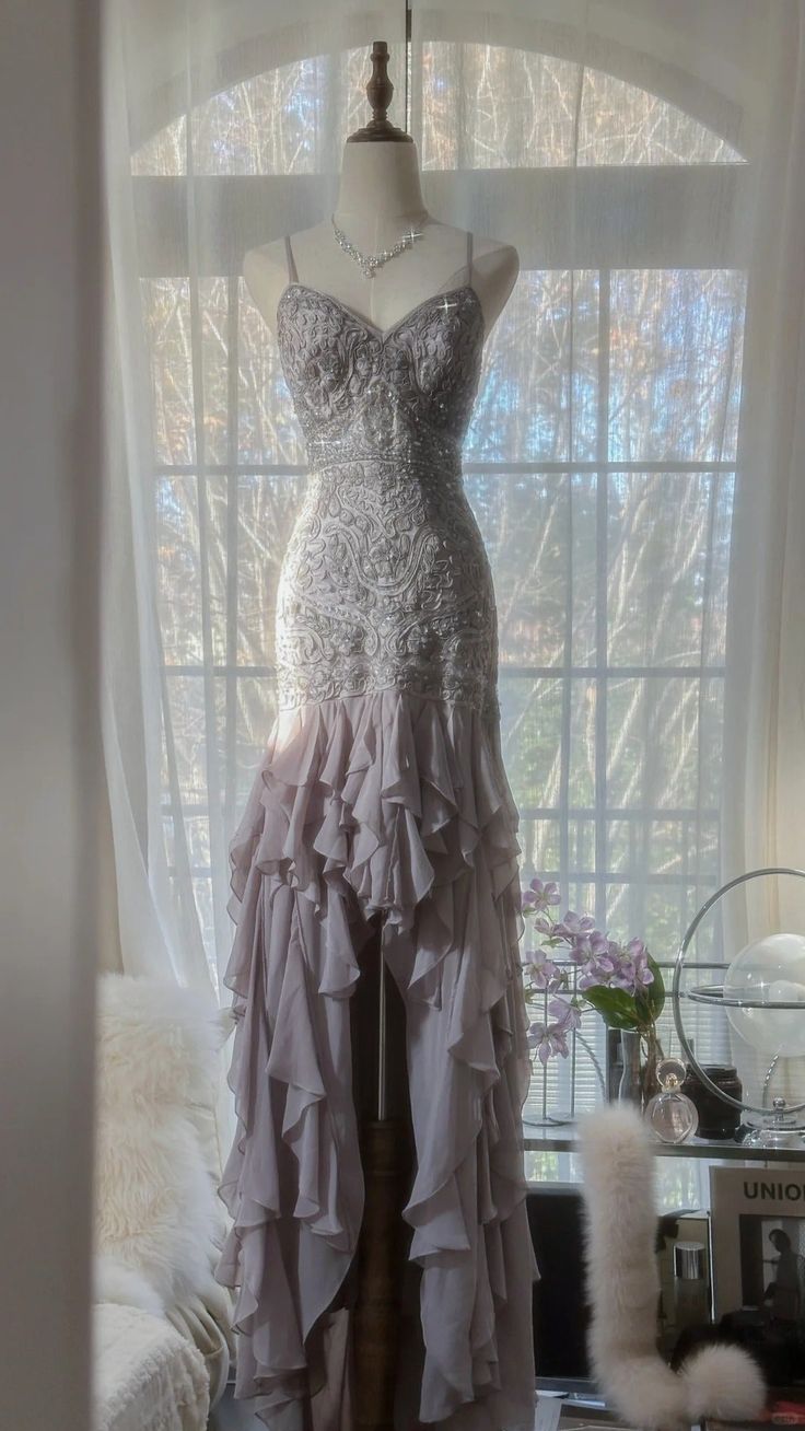 Romantic Mermaid Spaghetti Strap Ruffle Appliques Purple Chiffon Long Party Dress Evening Dress DP2332