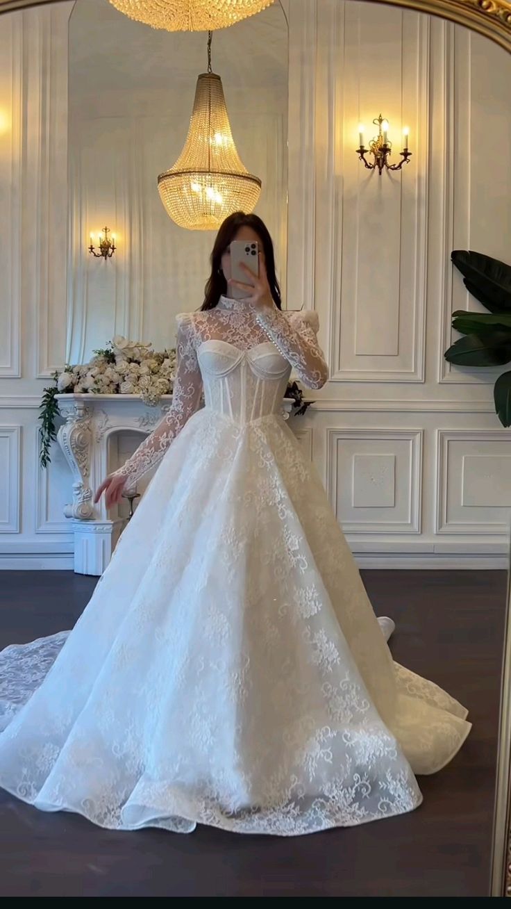 Elegant A Line Long Sleeve White Lace Tulle Long Wedding Dress DP8007