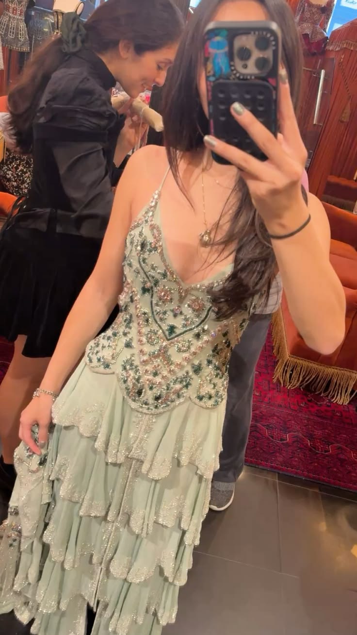 Green A Line Spaghetti Straps Beaded Layered Chiffon Backless Prom Dress Evening Dress DP5939