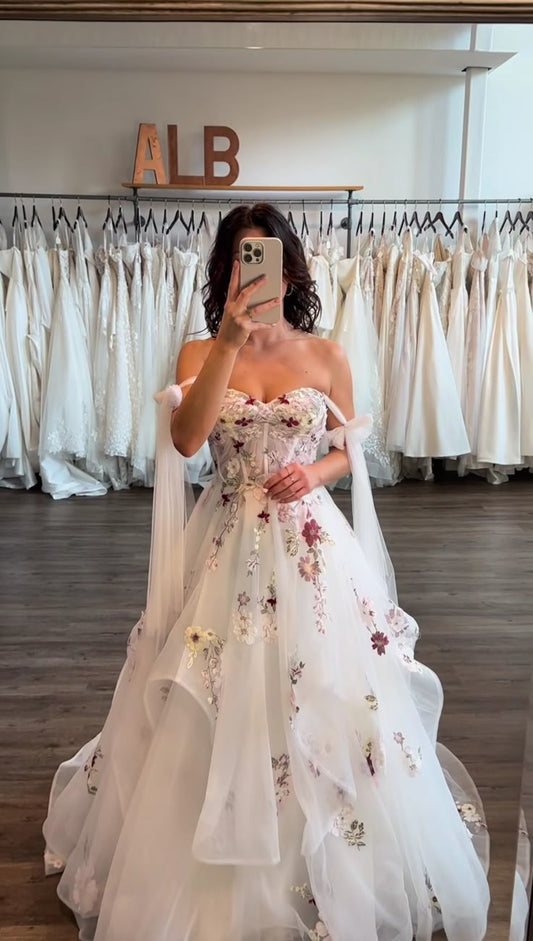 Pretty A Line Straps Appliques White Tulle Prom Dress Wedding Dress DP4101