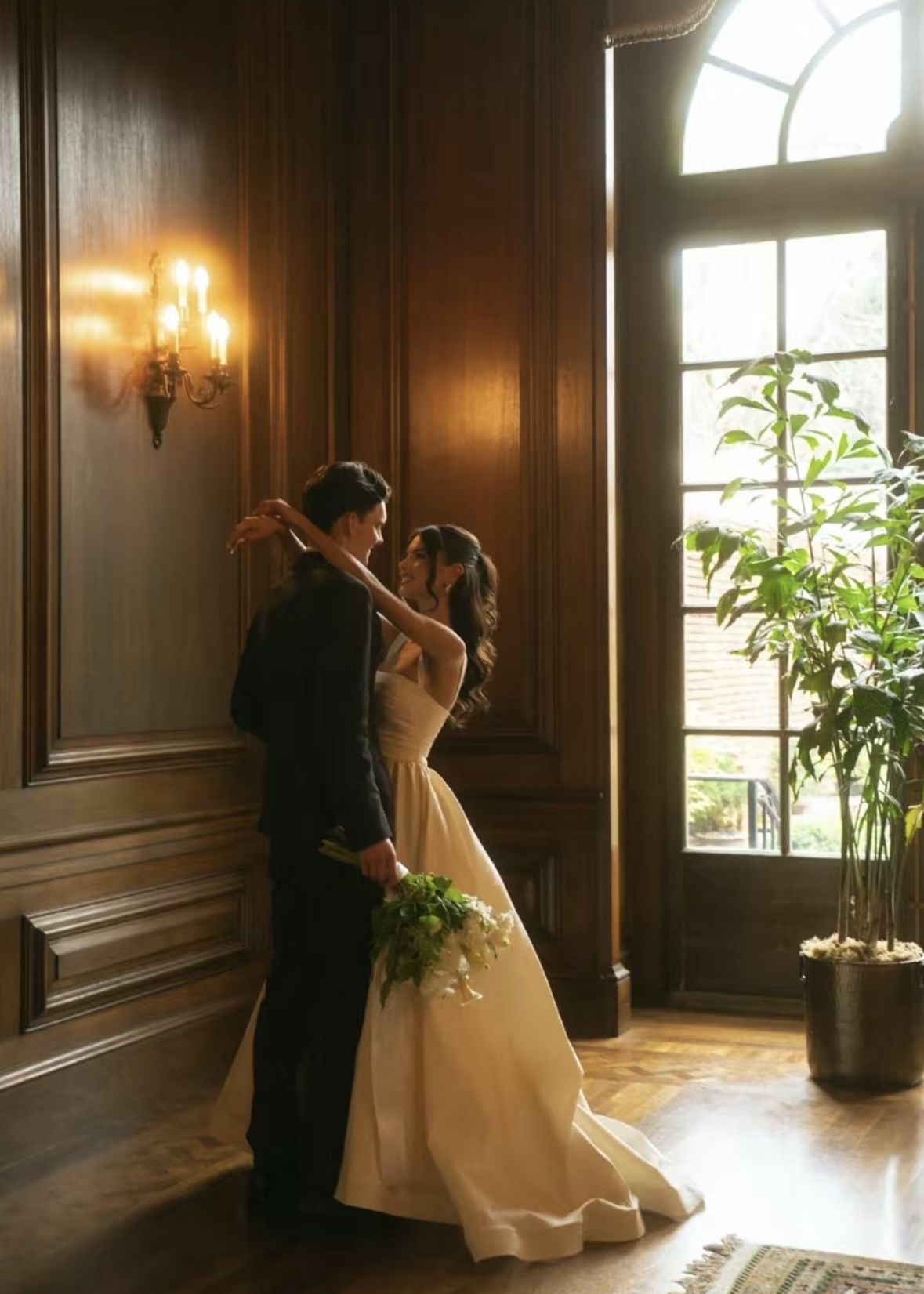 Classic Ball Gown Spaghetti Strap Pleated Simple Satin Wedding Dress DP4371