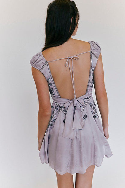 Classical Blue A Line V Neck Beaded Chiffon Open Back Short Homecoming Dress DP2895