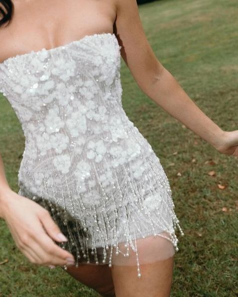 Exquisite A Line Strapless White Sequin Pearl Tulle  Short Homecoming Dress Cocktail Dress DP2844