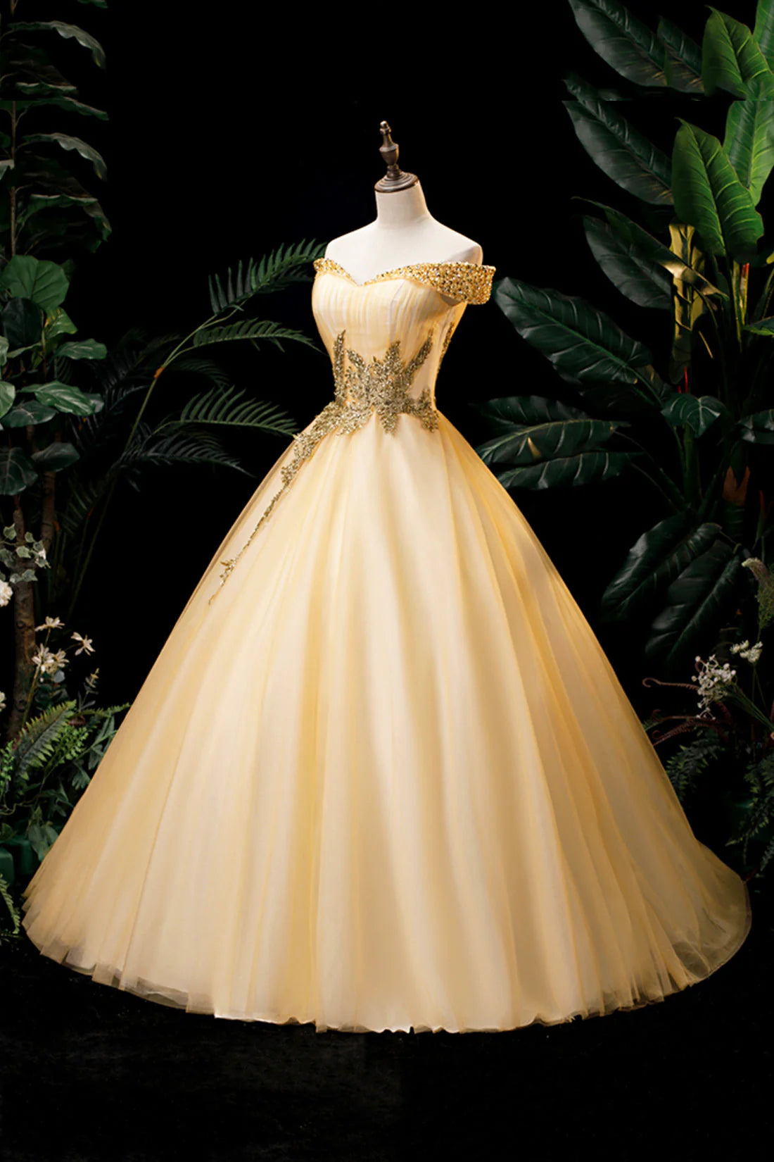 Lovely Off-the-shoulder Appliques Tulle Formal Dress  Evening Party Dress DP892