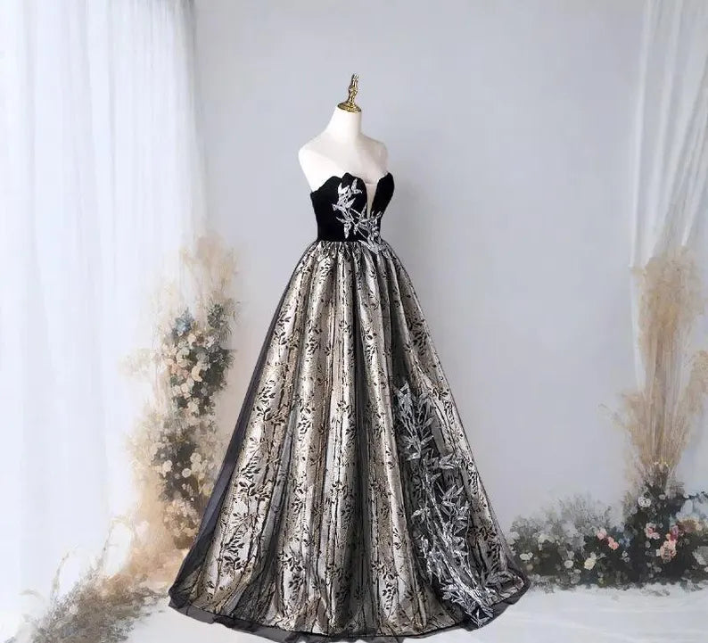 Black Strapless Bamboo Embroidery Sequins Tulle Prom Dress Evening Dress DP953