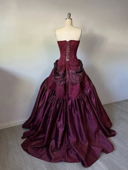 Vintage Burgundy Ball Gown Straps Beaded Sain Long Prom Dress DP5077